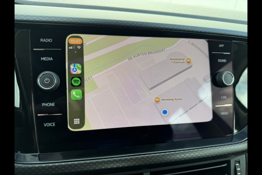 Volkswagen T-Cross 1.0 TSI Life | Trekhaak | Carplay | Camera | Adap. Cruise | PDC | Blind-Spot
