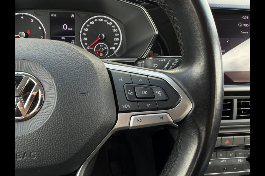 Volkswagen T-Cross 1.0 TSI Life | Trekhaak | Carplay | Camera | Adap. Cruise | PDC | Blind-Spot