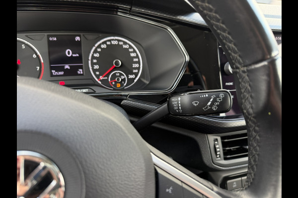 Volkswagen T-Cross 1.0 TSI Life | Trekhaak | Carplay | Camera | Adap. Cruise | PDC | Blind-Spot