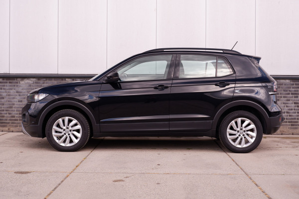 Volkswagen T-Cross 1.0 TSI Life | Trekhaak | Carplay | Camera | Adap. Cruise | PDC | Blind-Spot