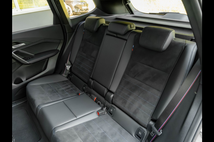BMW X1 xDrive30e M-Sport Pro - M-Zetels - Full-Option - NP76.000