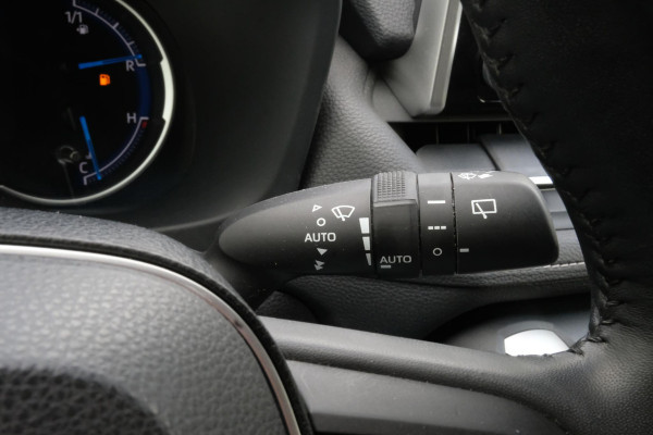Toyota RAV4 2.5 Hybrid Business | Stoelverwarming |  Achteruitrijcamera | Navigatiesysteem