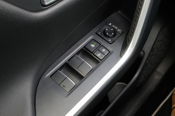Toyota RAV4 2.5 Hybrid Business | Stoelverwarming |  Achteruitrijcamera | Navigatiesysteem