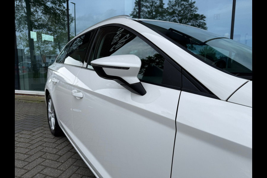 Seat Leon ST 1.0 EcoTSI Style Business Intense - Automaat - Navi - Climate - Org.NL
