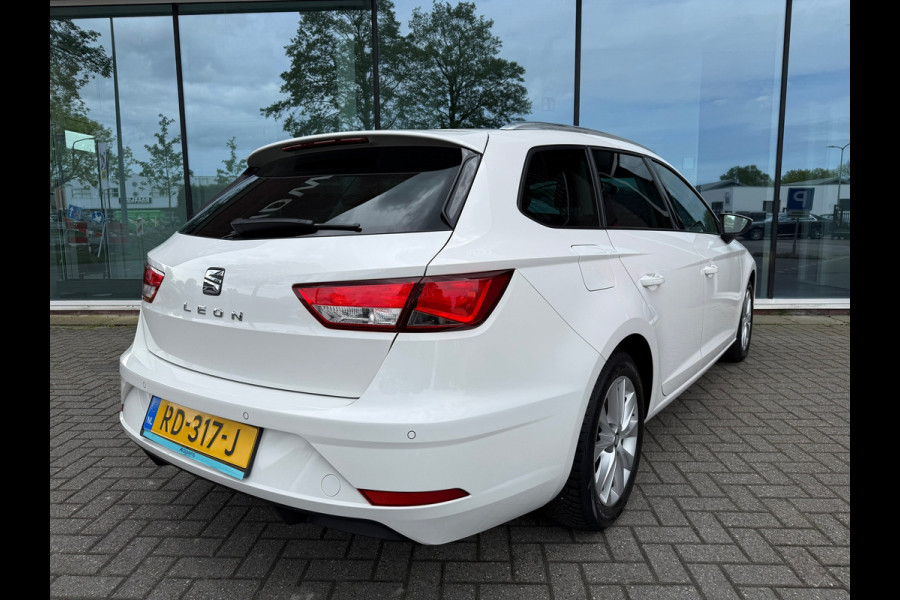 Seat Leon ST 1.0 EcoTSI Style Business Intense - Automaat - Navi - Climate - Org.NL