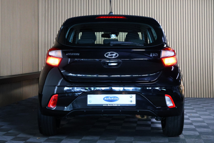 Hyundai i10 1.0 Comfort Smart AUT CARPLAY STUUR/STOELVW DAB CAMERA ECC '20