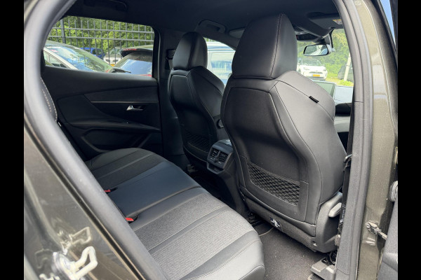 Peugeot 3008 1.6 GT-LINE 180 PK AUTOMAAT GARANTIE 9-2029* TREKHAAK.NAVI.LEDER ETC