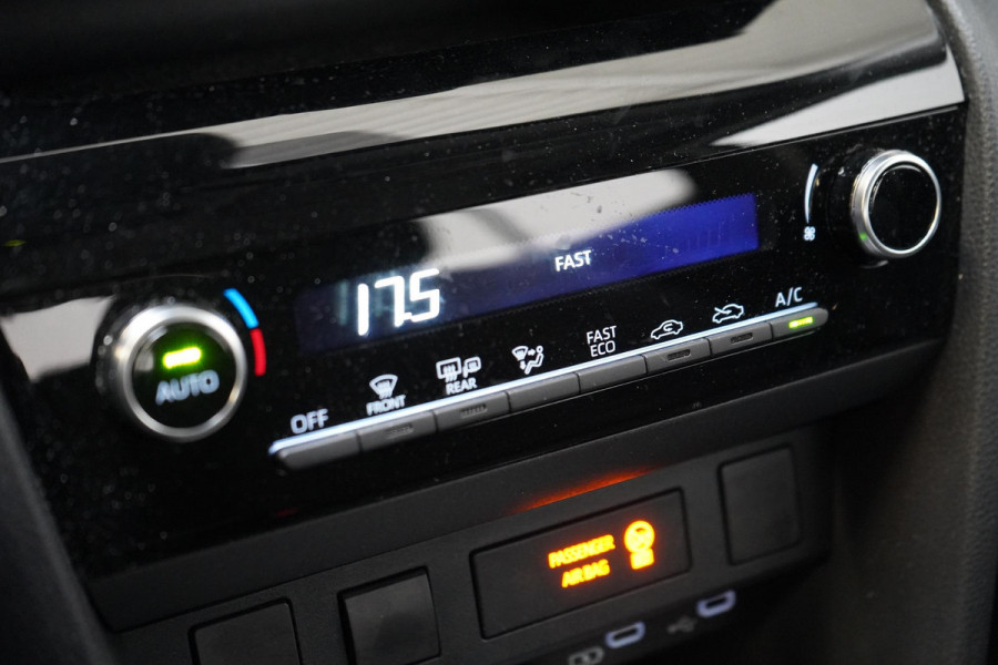 Toyota Yaris Cross 1.5 Hybrid 115 Active | Camera | Carplay | Adaptive cruise | Climate control