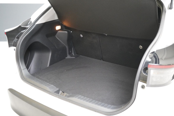 Toyota Yaris Cross 1.5 Hybrid 115 Active | Camera | Carplay | Adaptive cruise | Climate control
