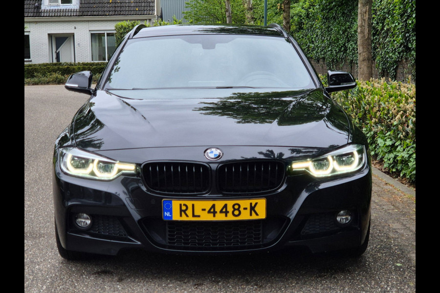 BMW 3 Serie Touring 320i M Sport B48 Apple CarPlay Trekhaak Shadowline GR Navi Touch DAB+ 320i Corporate Lease High Executive