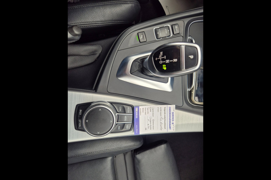 BMW 3 Serie Touring 320i M Sport B48 Apple CarPlay Trekhaak Shadowline GR Navi Touch DAB+ 320i Corporate Lease High Executive