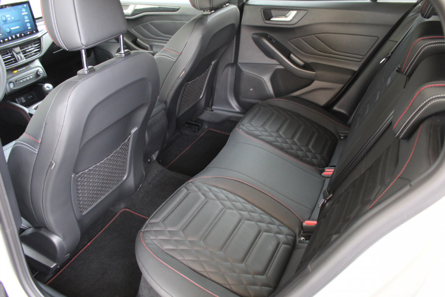 Ford FOCUS Wagon 1.0 EcoBoost Hybrid ST Line X | Leder UNIEK! | Head-up | Adaptieve cruise | Trekhaak | Winterpack