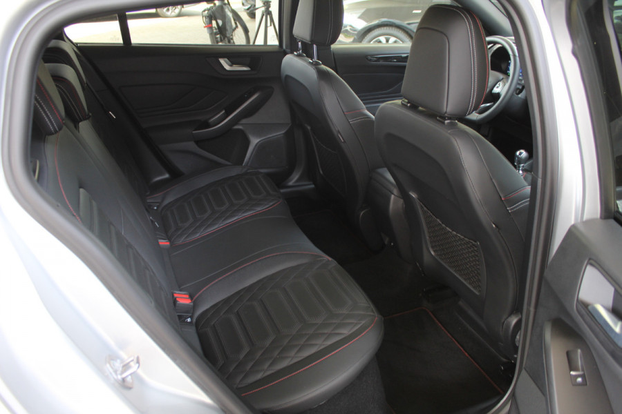 Ford FOCUS Wagon 1.0 EcoBoost Hybrid ST Line X | Leder UNIEK! | Head-up | Adaptieve cruise | Trekhaak | Winterpack
