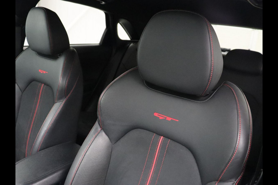 Kia Ceed 1.6 T-GDi GT | 204pk | Panoramadak | Stoelverwarming | Leder/Alcantara | Carplay | Keyless | Full LED | Navigatie | Sportstoelen | Stuurverwarming | Park Assist | JBL Sound | Memory | Digital Cockpit