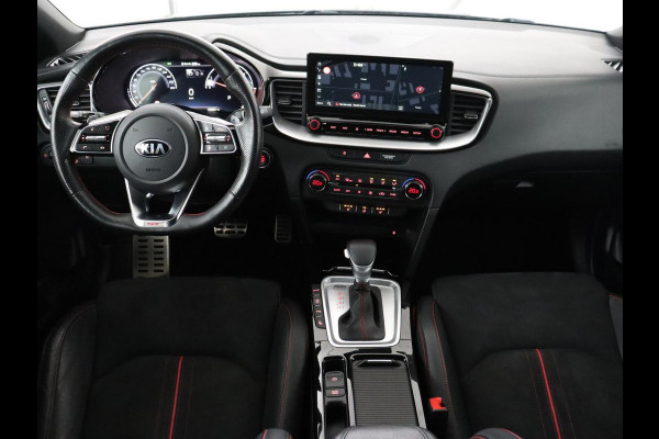 Kia Ceed 1.6 T-GDi GT | 204pk | Panoramadak | Stoelverwarming | Leder/Alcantara | Carplay | Keyless | Full LED | Navigatie | Sportstoelen | Stuurverwarming | Park Assist | JBL Sound | Memory | Digital Cockpit