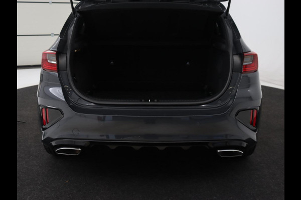 Kia Ceed 1.6 T-GDi GT | 204pk | Panoramadak | Stoelverwarming | Leder/Alcantara | Carplay | Keyless | Full LED | Navigatie | Sportstoelen | Stuurverwarming | Park Assist | JBL Sound | Memory | Digital Cockpit