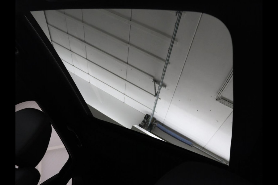 Kia Ceed 1.6 T-GDi GT | 204pk | Panoramadak | Stoelverwarming | Leder/Alcantara | Carplay | Keyless | Full LED | Navigatie | Sportstoelen | Stuurverwarming | Park Assist | JBL Sound | Memory | Digital Cockpit