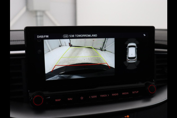 Kia Ceed 1.6 T-GDi GT | 204pk | Panoramadak | Stoelverwarming | Leder/Alcantara | Carplay | Keyless | Full LED | Navigatie | Sportstoelen | Stuurverwarming | Park Assist | JBL Sound | Memory | Digital Cockpit