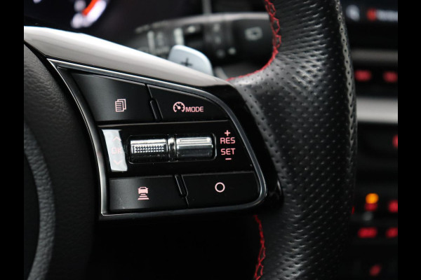 Kia Ceed 1.6 T-GDi GT | 204pk | Panoramadak | Stoelverwarming | Leder/Alcantara | Carplay | Keyless | Full LED | Navigatie | Sportstoelen | Stuurverwarming | Park Assist | JBL Sound | Memory | Digital Cockpit