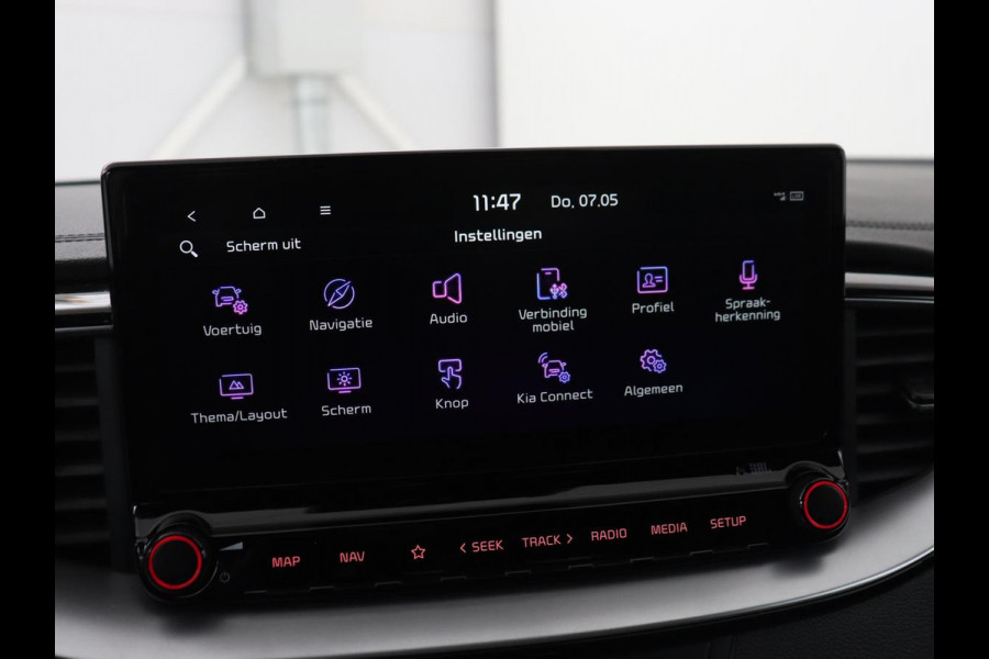 Kia Ceed 1.6 T-GDi GT | 204pk | Panoramadak | Stoelverwarming | Leder/Alcantara | Carplay | Keyless | Full LED | Navigatie | Sportstoelen | Stuurverwarming | Park Assist | JBL Sound | Memory | Digital Cockpit