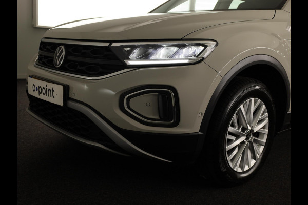 Volkswagen T-Roc 1.0 TSI Life 110pk | Navigatie | Parkeercamera | Adaptieve cruise controle | Apple Carplay