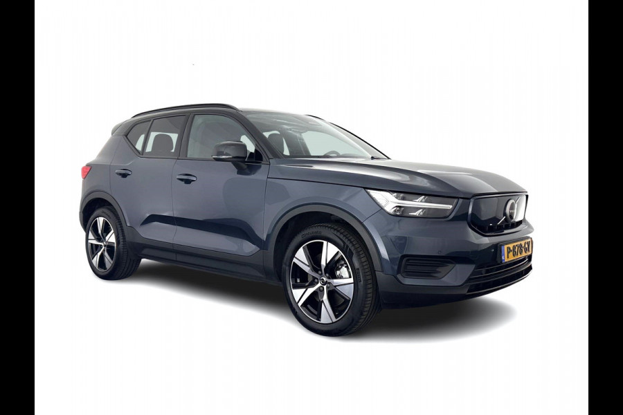 Volvo XC40 Recharge Plus [ 3-Fase-11kW ] {SOH-90%} (INCL-BTW) *HEATPUMP | ADAPTIVE-CRUISE | FULL-LED | BLINDSPOT | HEATED-SPORTSEATS | KEYLESS | DIGI-COCKPIT | CAMERA | PRIVACY-GLASS | ECC | TOWBAR | PDC | 19''ALU*