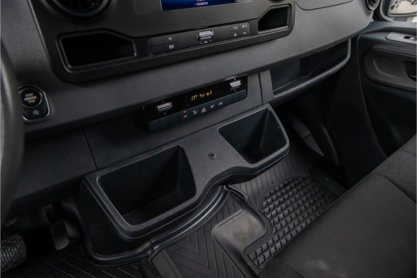 Mercedes-Benz Sprinter 317 cdi L2H2 RWD Trekhaak 3.500 kg - Black Pack