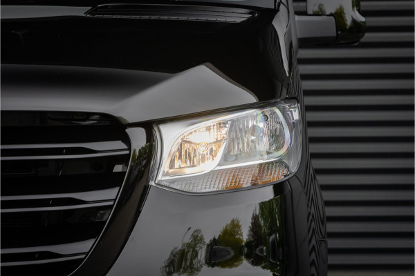 Mercedes-Benz Sprinter 317 cdi L2H2 RWD Trekhaak 3.500 kg - Black Pack