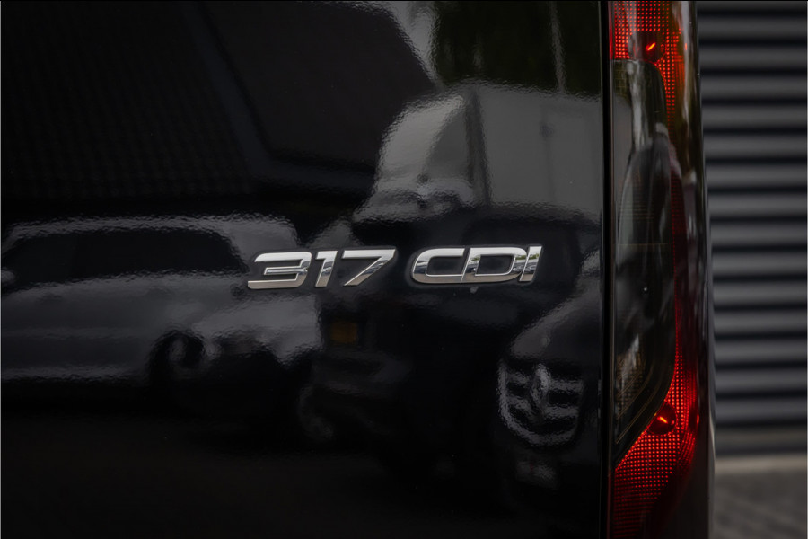 Mercedes-Benz Sprinter 317 cdi L2H2 RWD Trekhaak 3.500 kg - Black Pack
