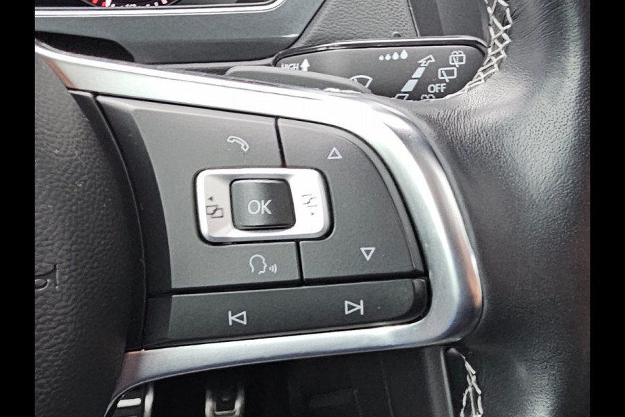 Volkswagen Tiguan 2.0 TSI 4MOTION 220PK R-Line | Pano | HUD | Dynaudio | Leder | Stoelverwarming | 360 camera | Lane/Park/Light Assist |  Vol |