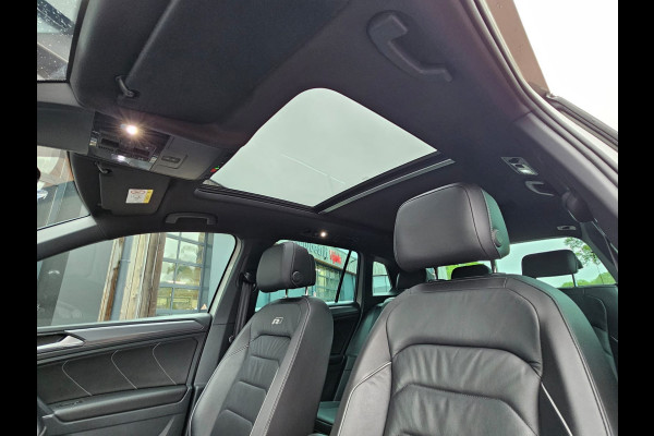 Volkswagen Tiguan 2.0 TSI 4MOTION 220PK R-Line | Pano | HUD | Dynaudio | Leder | Stoelverwarming | 360 camera | Lane/Park/Light Assist |  Vol |