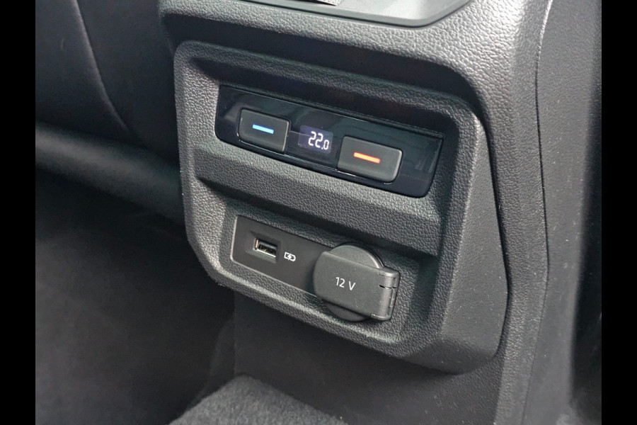 Volkswagen Tiguan 2.0 TSI 4MOTION 220PK R-Line | Pano | HUD | Dynaudio | Leder | Stoelverwarming | 360 camera | Lane/Park/Light Assist |  Vol |