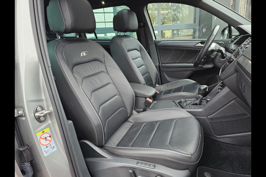 Volkswagen Tiguan 2.0 TSI 4MOTION 220PK R-Line | Pano | HUD | Dynaudio | Leder | Stoelverwarming | 360 camera | Lane/Park/Light Assist |  Vol |