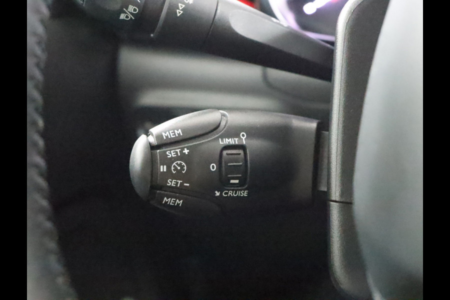 Citroën C3 1.2 PureTech Shine|Navigatie|Trekhaak|Cruise control|Apple Carplay