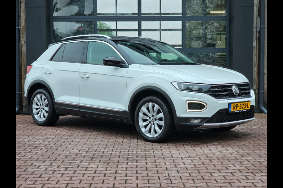 Volkswagen T-Roc 2.0 TSI 190PK 4Motion Sport | Automaat | LED | Trekhaak | Navi | ACC | Twotone | PDC voor en achter | All-seasons |