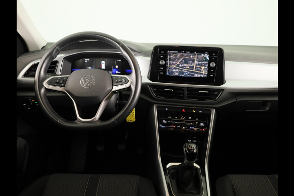 Volkswagen T-Roc 1.0 TSI Life 110pk | Navigatie | Parkeercamera | Adaptieve cruise controle | Apple Carplay