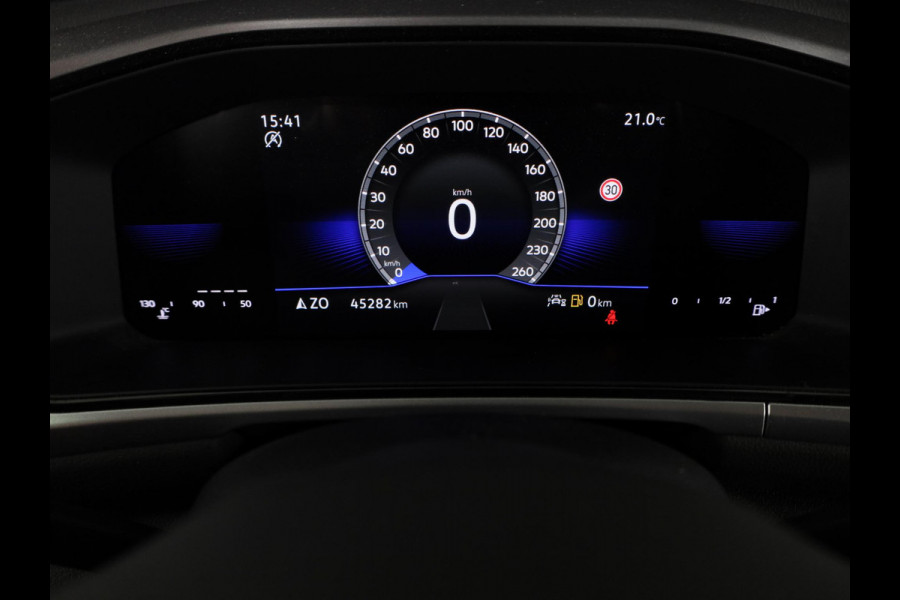 Volkswagen T-Roc 1.0 TSI Life 110pk | Navigatie | Parkeercamera | Adaptieve cruise controle | Apple Carplay