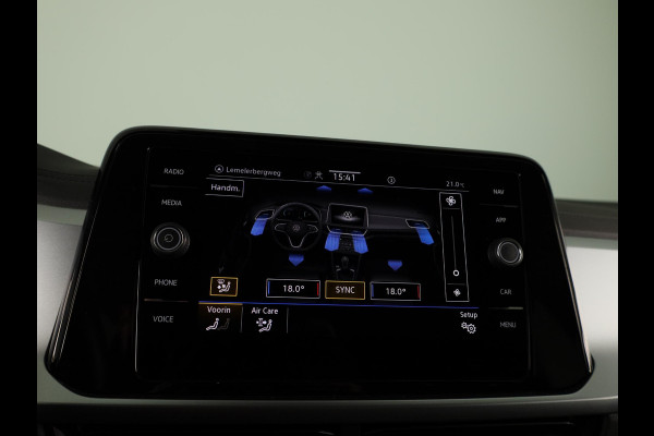 Volkswagen T-Roc 1.0 TSI Life 110pk | Navigatie | Parkeercamera | Adaptieve cruise controle | Apple Carplay