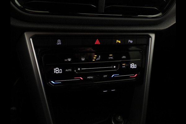 Volkswagen T-Roc 1.0 TSI Life 110pk | Navigatie | Parkeercamera | Adaptieve cruise controle | Apple Carplay