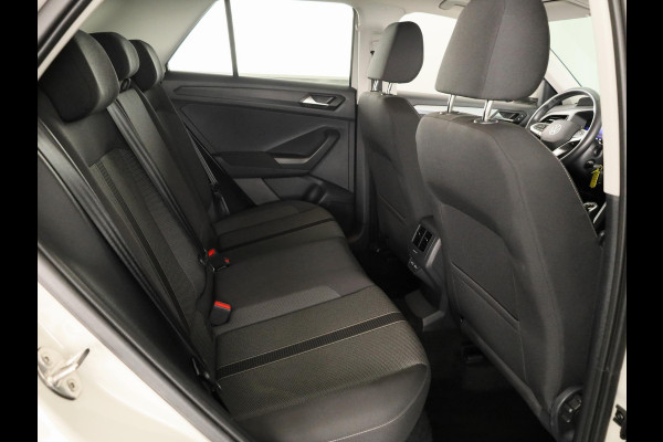 Volkswagen T-Roc 1.0 TSI Life 110pk | Navigatie | Parkeercamera | Adaptieve cruise controle | Apple Carplay