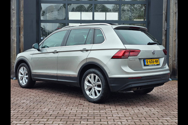 Volkswagen Tiguan 2.0 TSI 4MOTION Highline | Automaat | Pano | LED | Navi | App-connect | Camera | All-seasons | Elek. achterklep |  Park Assist |
