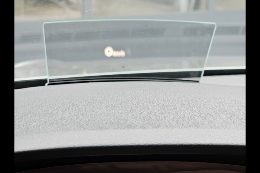 Volkswagen Tiguan 2.0 TSI 4MOTION Highline | Automaat | Pano | LED | Navi | App-connect | Camera | All-seasons | Elek. achterklep |  Park Assist |
