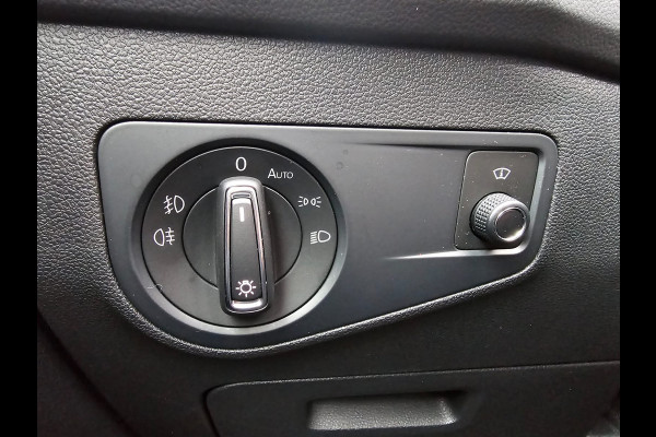 Volkswagen Tiguan 2.0 TSI 4MOTION Highline | Automaat | Pano | LED | Navi | App-connect | Camera | All-seasons | Elek. achterklep |  Park Assist |