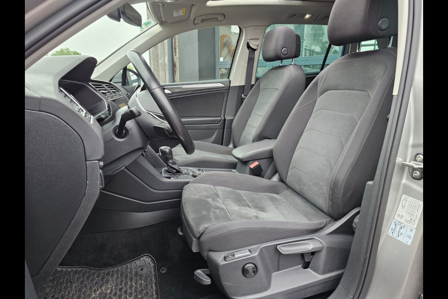 Volkswagen Tiguan 2.0 TSI 4MOTION Highline | Automaat | Pano | LED | Navi | App-connect | Camera | All-seasons | Elek. achterklep |  Park Assist |