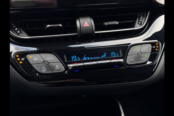 Toyota C-HR 1.2 Executive | Trekhaak | Camera | NL-Auto | Stoelverwarming | JBL | Climate Control |