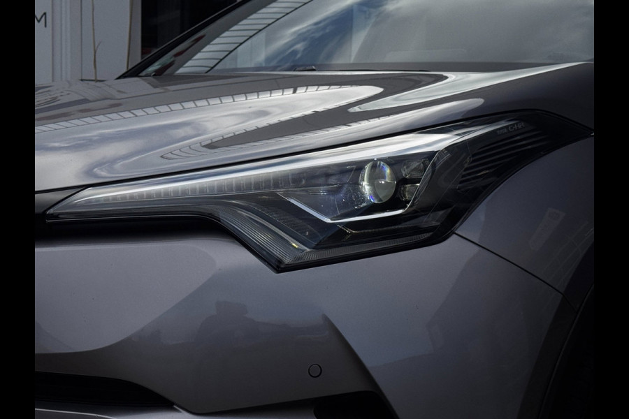 Toyota C-HR 1.2 Executive | Trekhaak | Camera | NL-Auto | Stoelverwarming | JBL | Climate Control |