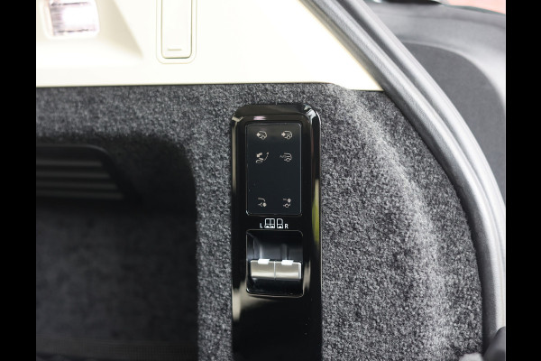 Land Rover Range Rover P460e LWB Autobiography | Pano - Meridian - Clearsight