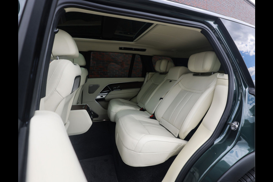 Land Rover Range Rover P460e LWB Autobiography | Pano - Meridian - Clearsight
