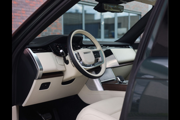 Land Rover Range Rover P460e LWB Autobiography | Pano - Meridian - Clearsight