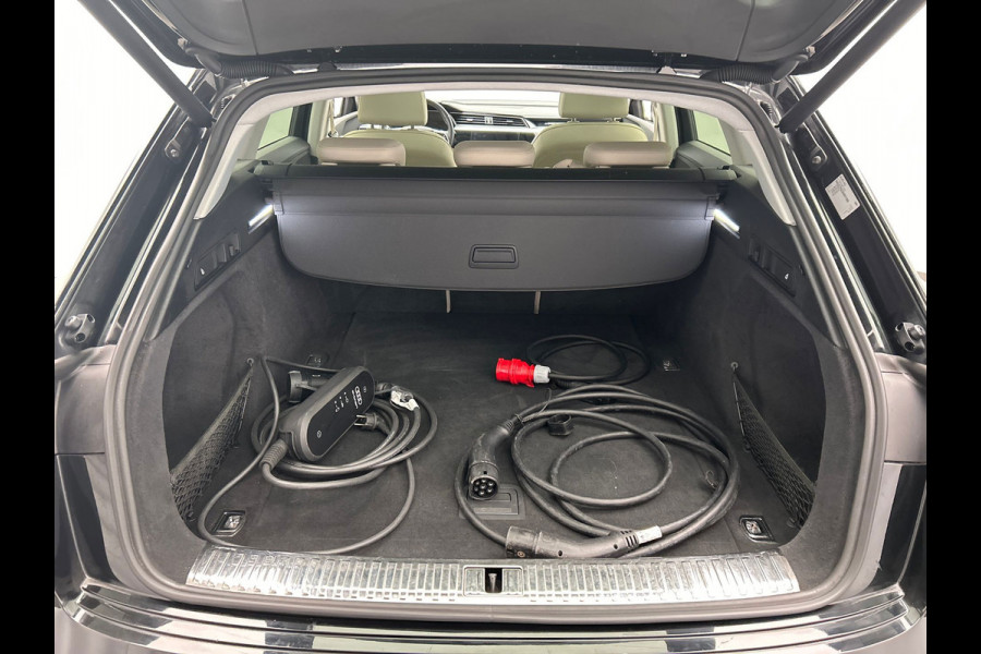 Audi e-tron 55 quattro Business Plus 95 kWh | Pano/Dak | Adapt.Cruise/Control | Leder | Apple/Carplay | Origineel NL
